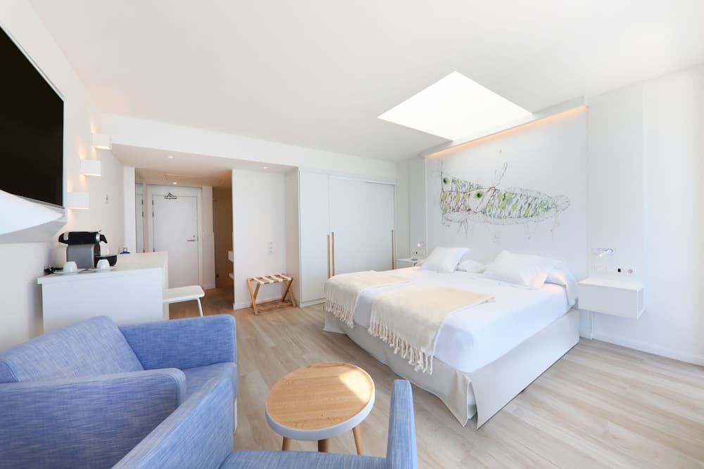 Iberostar Waves Bahía de Palma -Adults Only