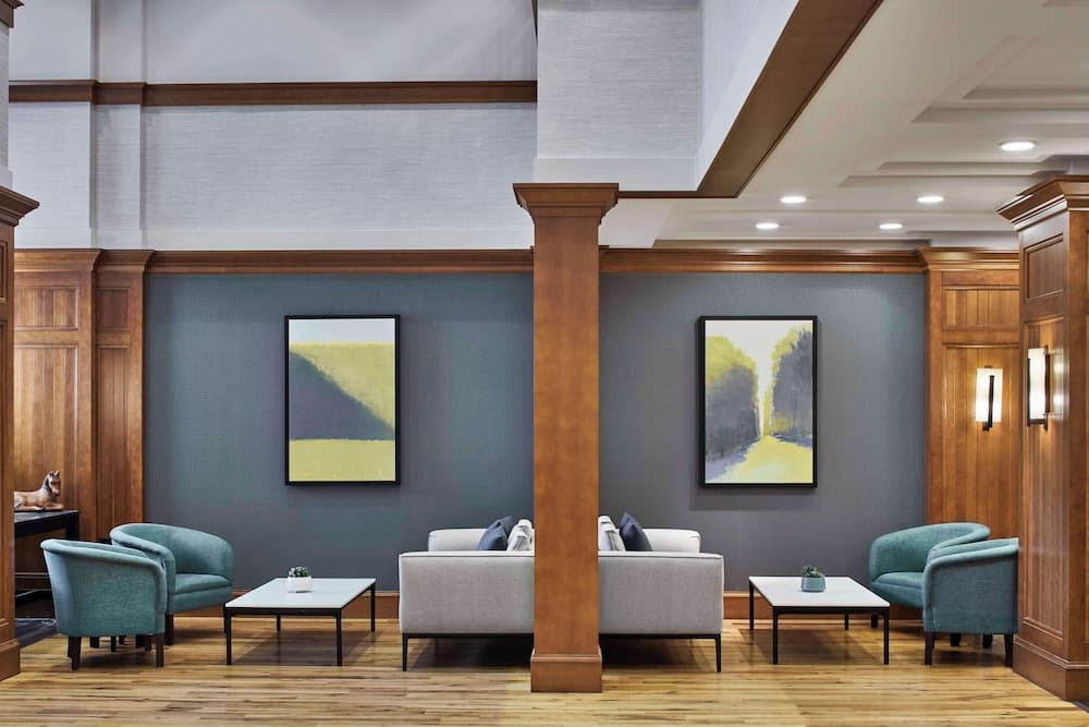 Hampton Inn & Suites Saratoga Springs Downtown