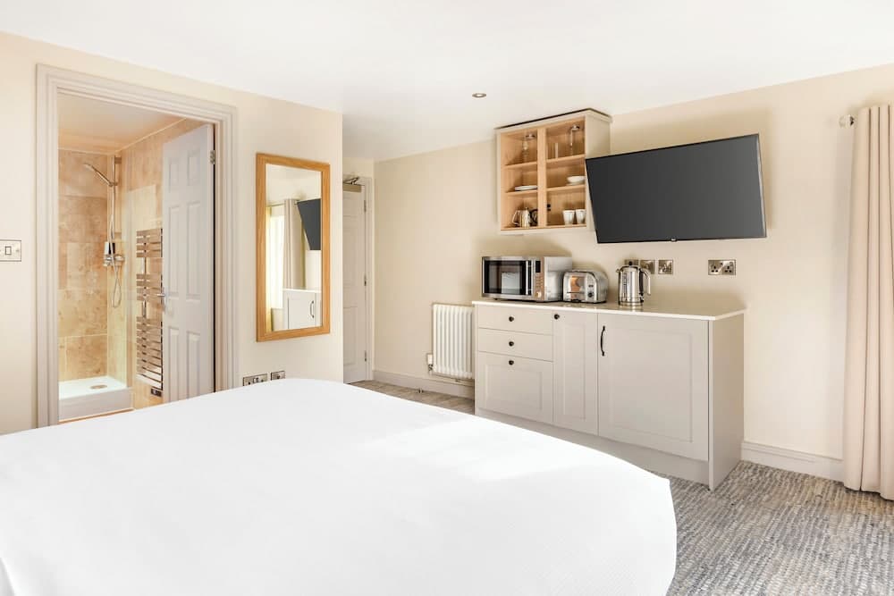 Woodford Bridge Country Club