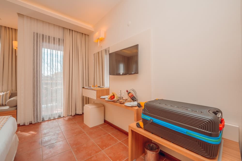 Sundia By Liberty Suncity