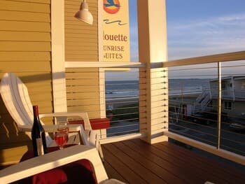 Alouette Beach Resort