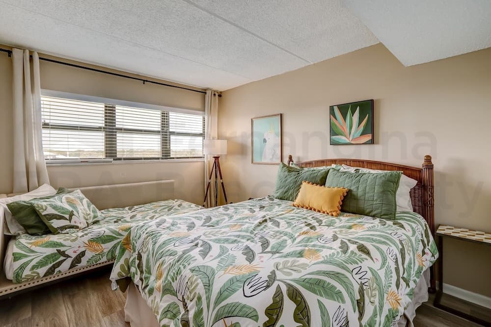 Amelia By The Sea 3 Bedroom Condo by RedAwning