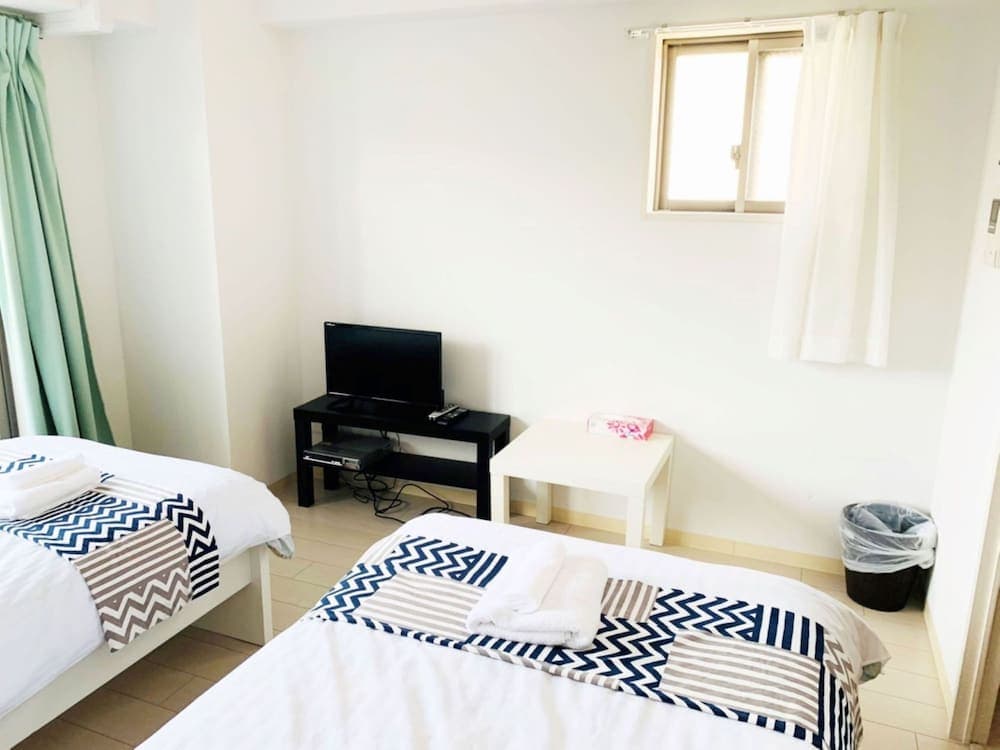 At RLiS House Tennoji East