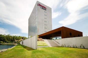 Hampton by Hilton Montevideo Carrasco
