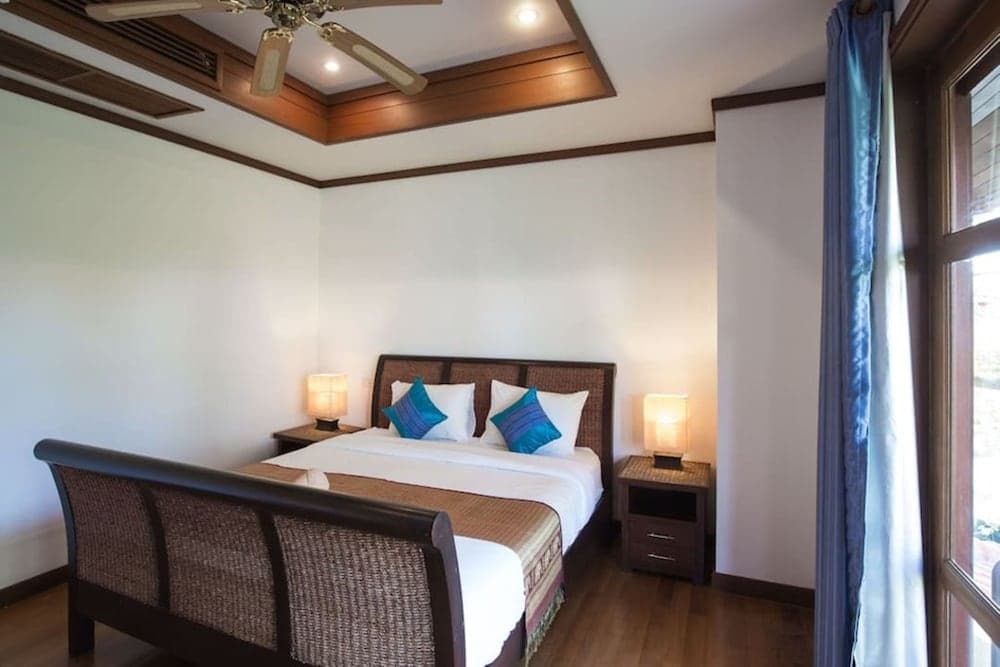 3 Bedroom Villa TG25 Beach Front Resort SDV282-By Samui Dream Villas