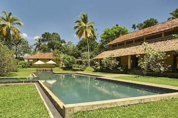 Samadara Estate, Midigama