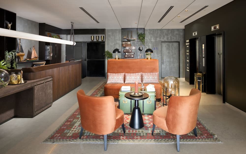 Bat Sheva Jerusalem By Jacob