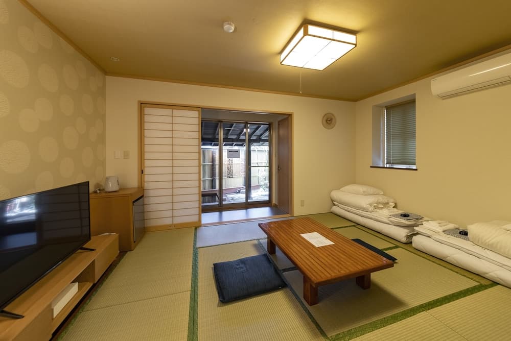 ETAVIA YUFUIN Kinrinko