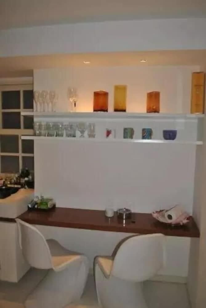 Etours - Luxuoso 2 Quartos no Leblon