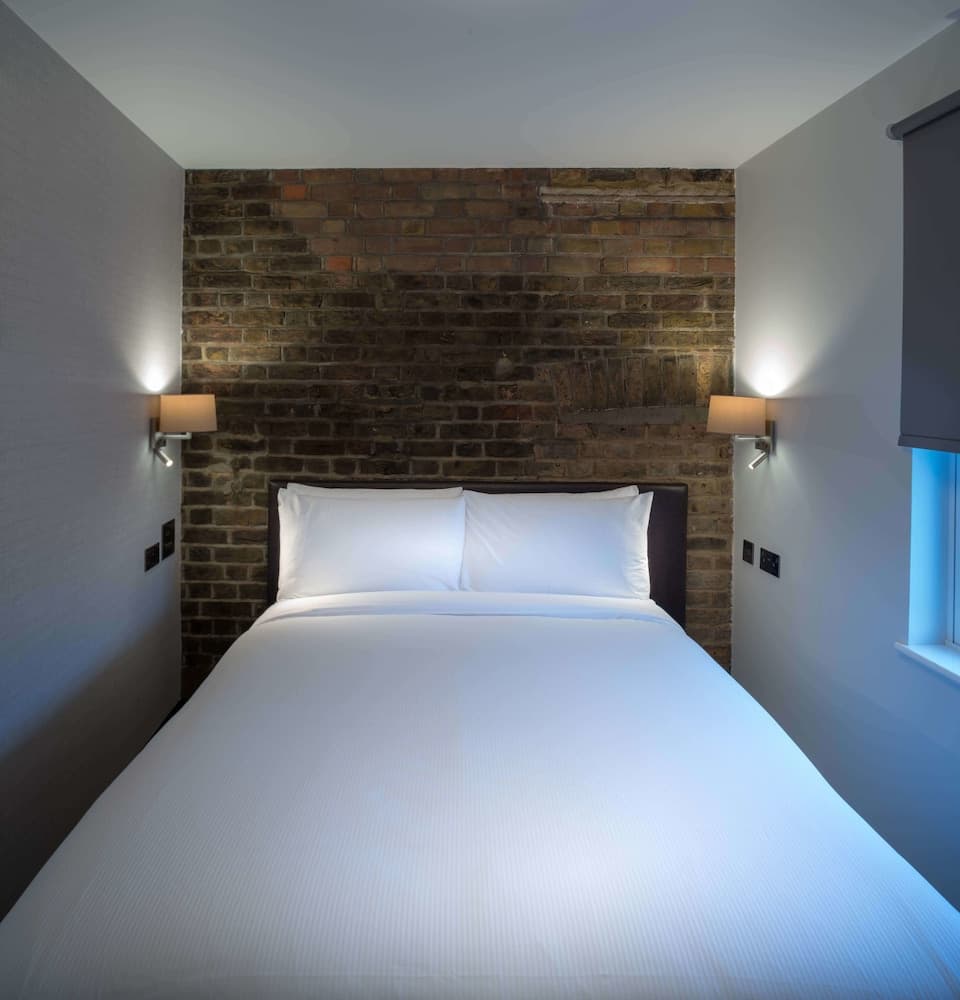 Camden Enterprise Hotel & Pub