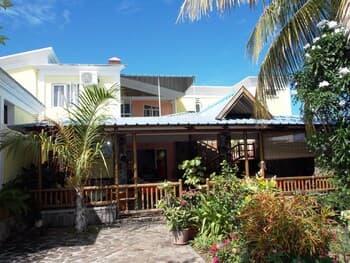 Chez Perle Guest House