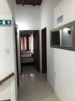 Memphis Hostal - Hostel