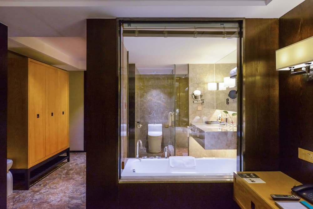 Chongqing Just-inn Hotel