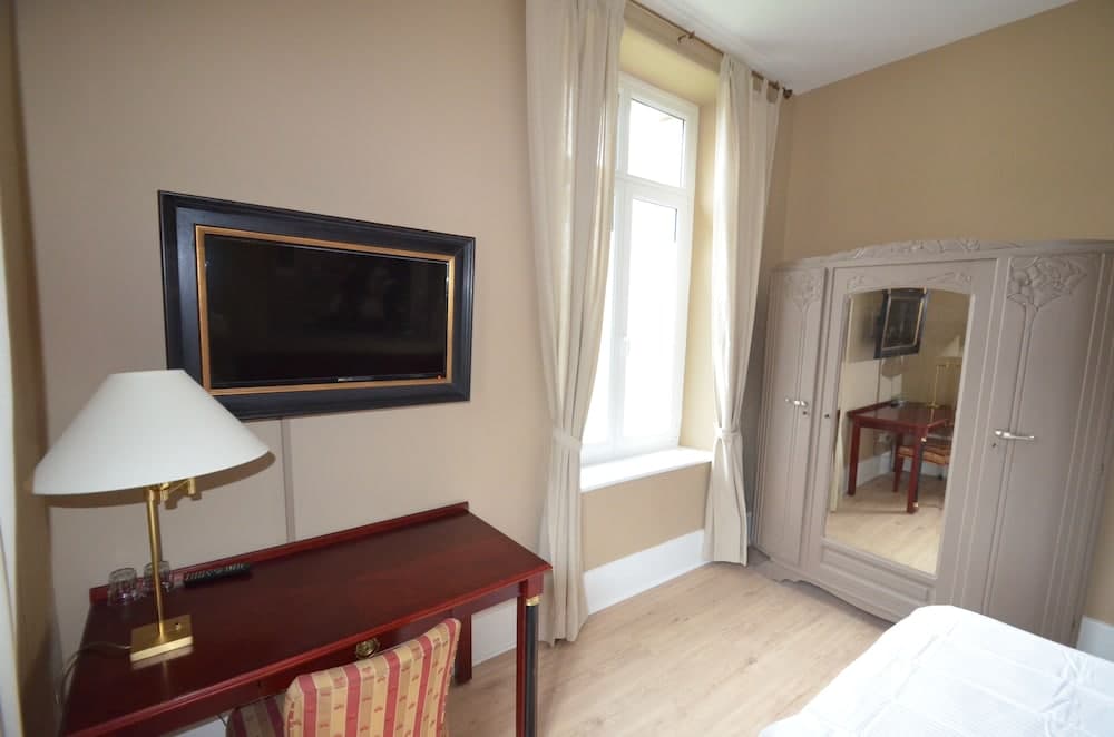 L'Empereur, sa Femme et le petit Prince