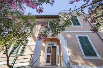 Villa Aurora Residence - Hostel