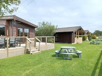 Green View Lodges