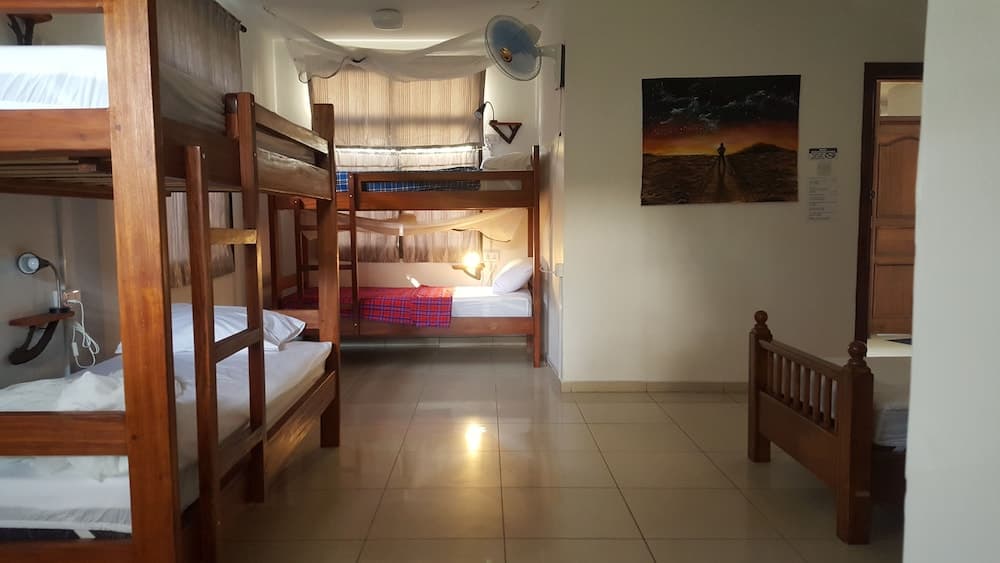 Hunch Backpackers Hostel