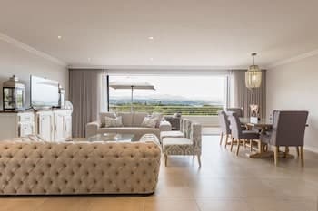 Sunrise Bay Self-Catering Accommodation