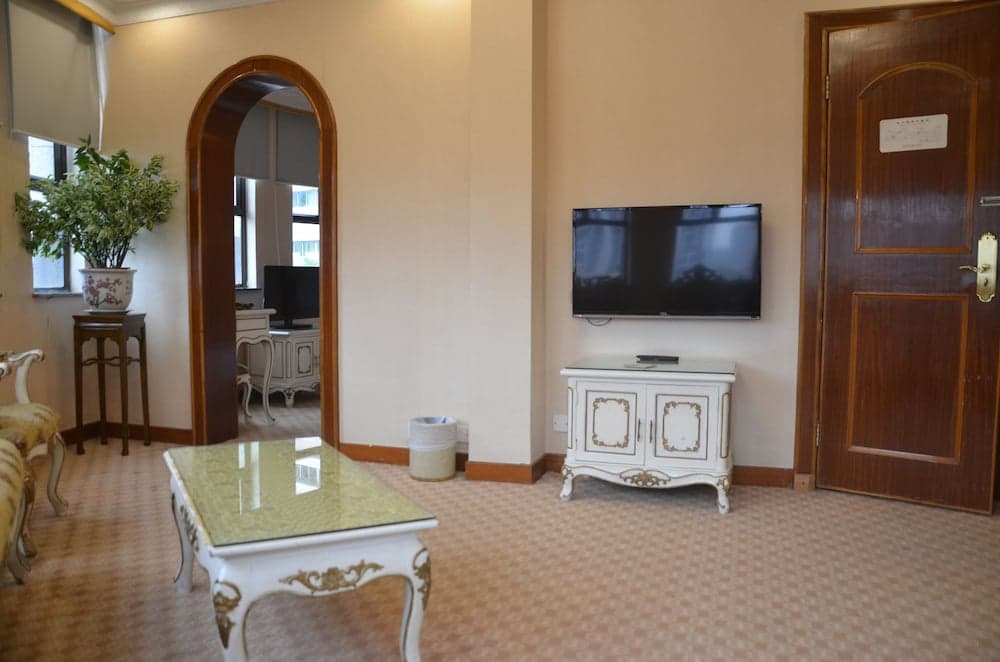 Aiqun Hotel Guangzhou - Free shuttle between hotel and Exhibition Center during Canton Fair