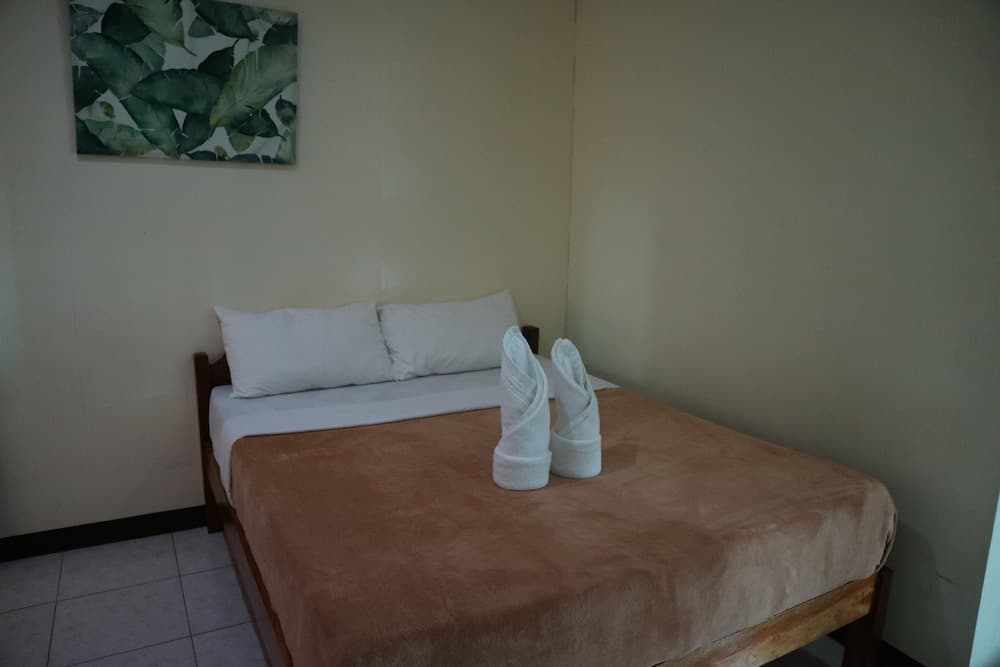 S-E Hotel and Residence