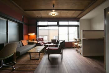 YAWP! backpackers - Hostel