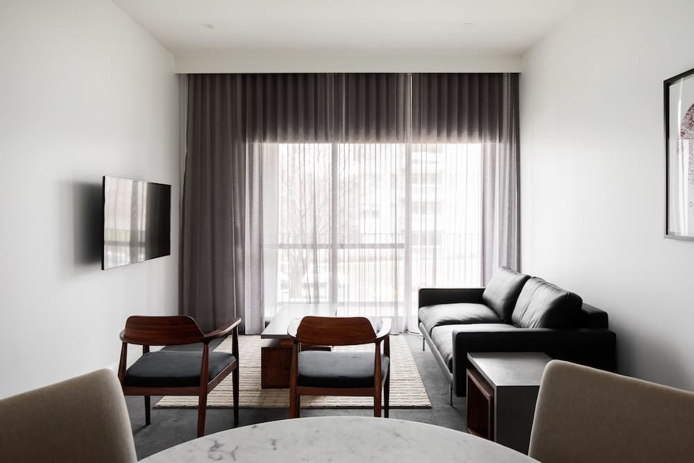 Knightsbridge Canberra