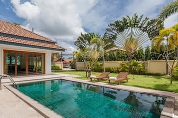 Chaofa West Pool Villa