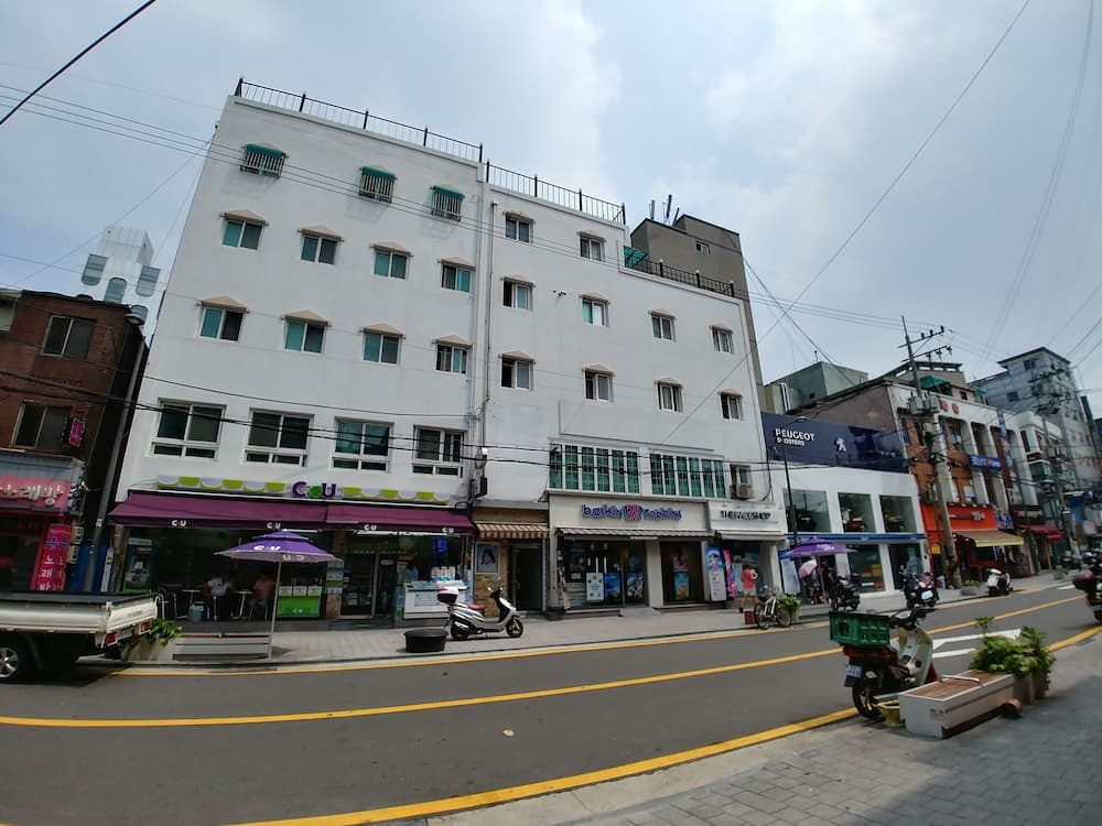hotel image