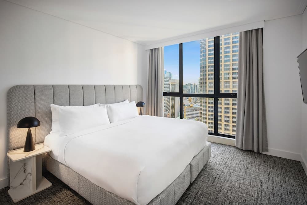 Meriton Suites Pitt Street, Sydney