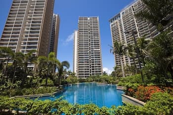 LONGHIGH RESORT APARTMENT - Phase 3