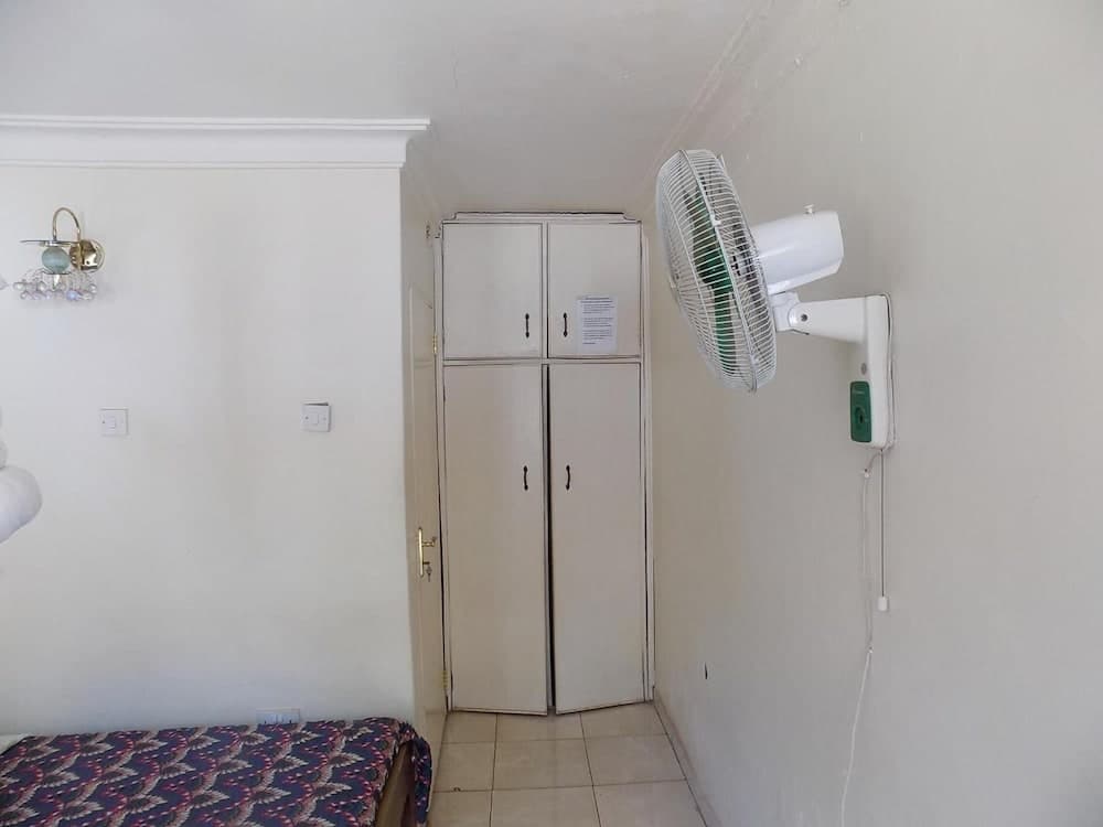 Manhattan Guesthouse