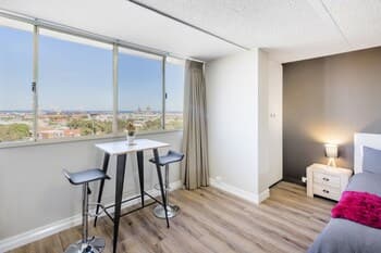 Celina's Ocean View Studio - Adults Only