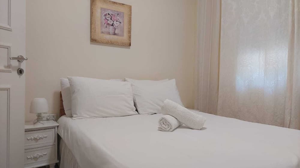 Villa & Lode Bat Galil