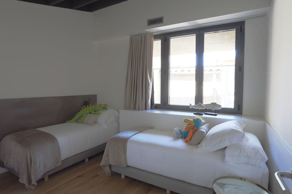 Apartaments Plaça del Vi