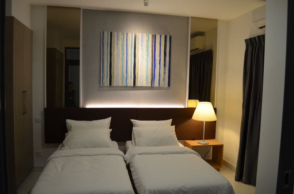 1 Tebrau Suites by Subhome