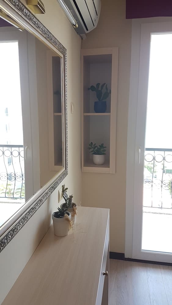 Ileri Hotel & Apartments