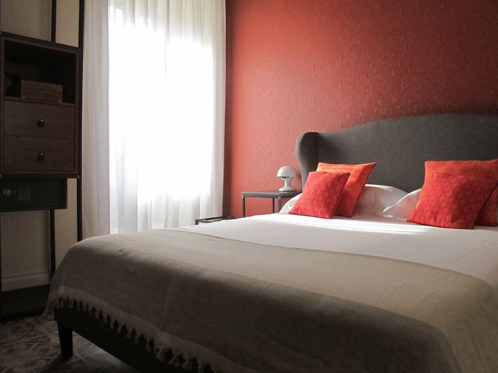 Avolio Tailored Rooms