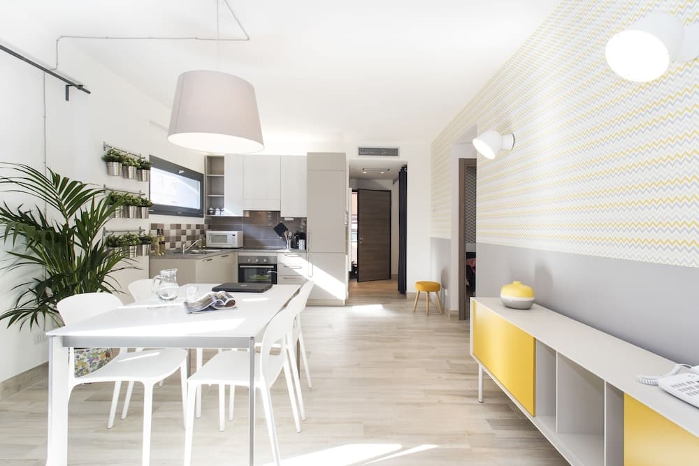 SkyTower - The Right Space