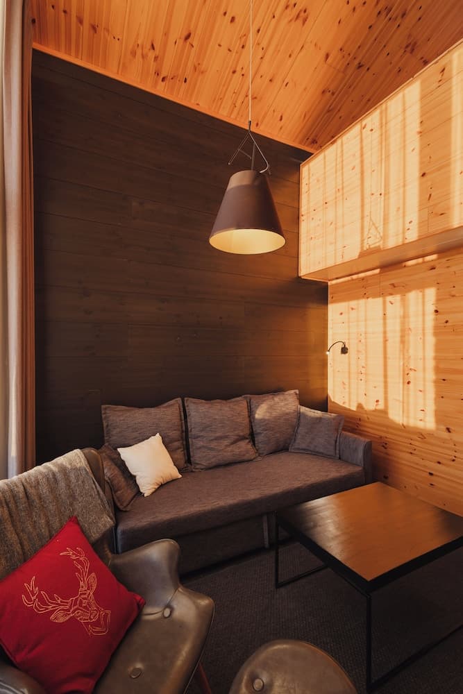 Star Arctic Hotel & Activities