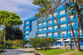 Bella Italia & EFA Village