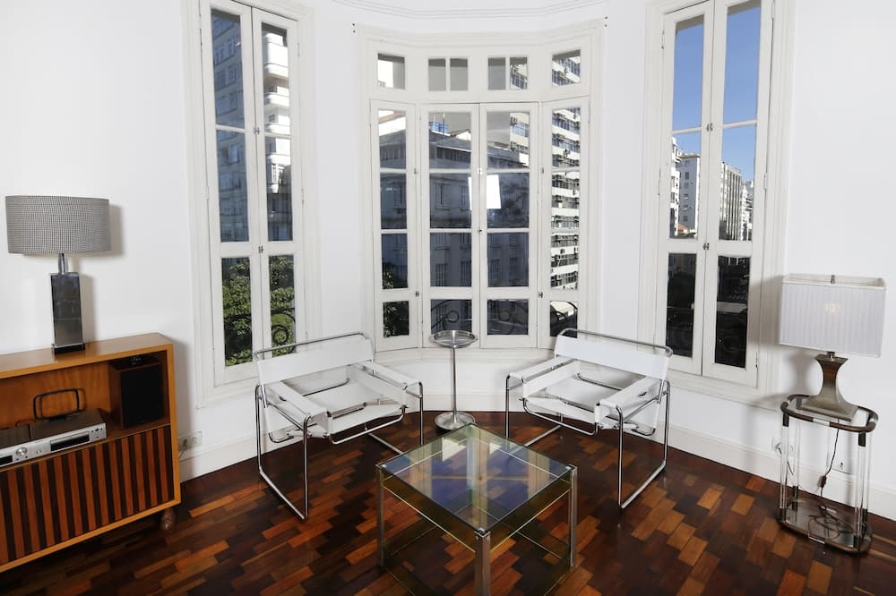 Rio107 - Apartment Copacabana 2 Bedrooms