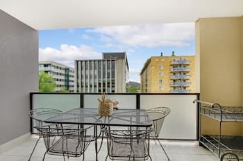 Accommodate Canberra - Braddon 33