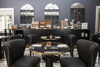 Boutique Hotel Metro 900