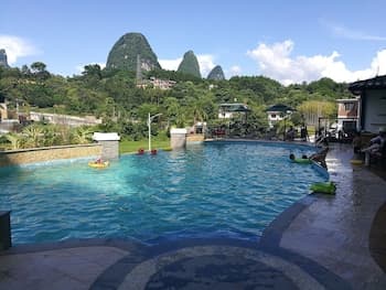 The Bamboo Leaf Yangshuo