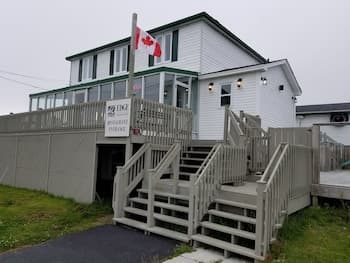 Edge of the Avalon Inn