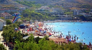 Rooms and apartments Galeb