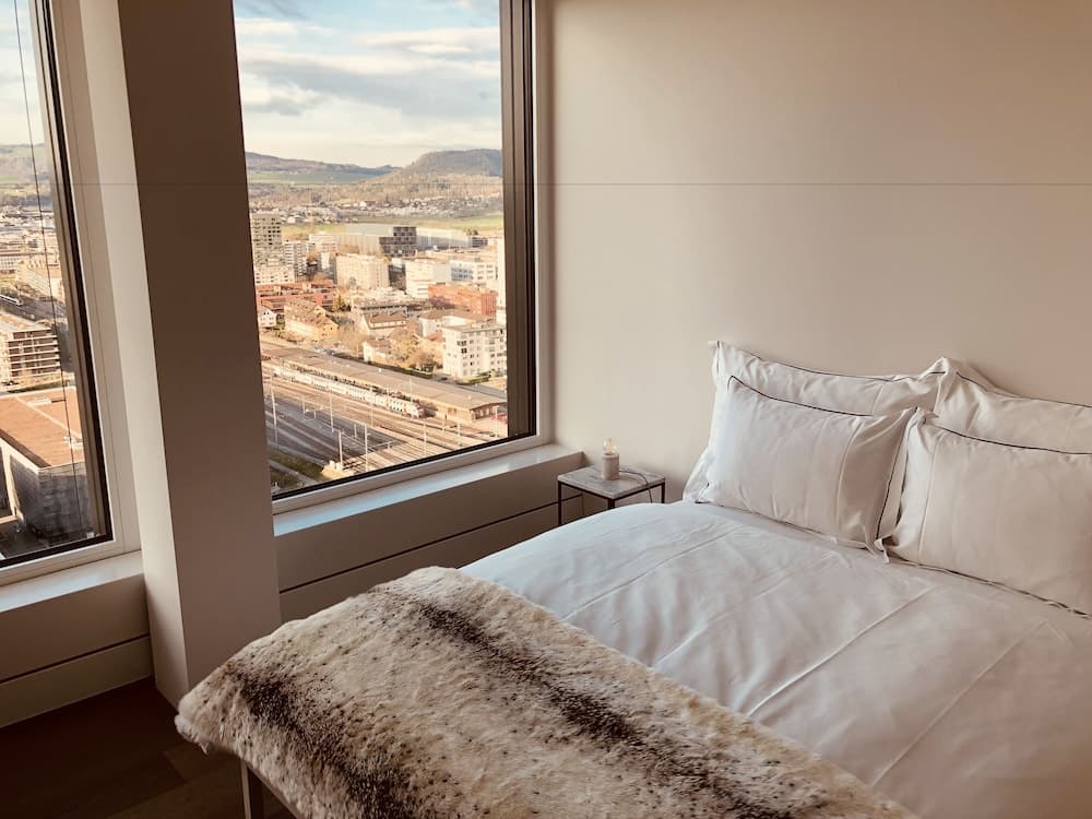 Park Tower City View Apartments