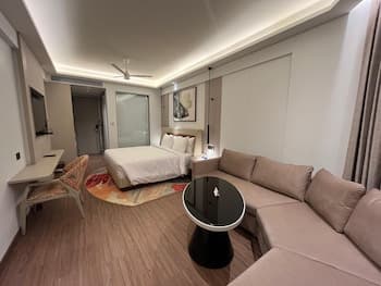 Hotel Gwalior Regency