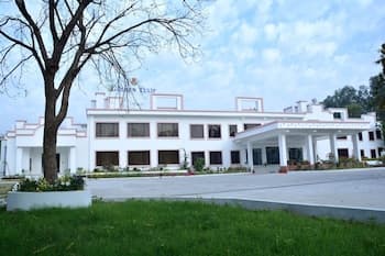 Golden Tulip Khajuraho