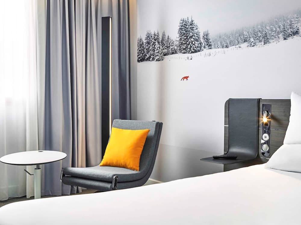 Novotel Paris Coeur d'Orly Airport
